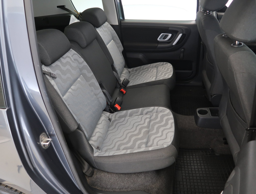 Škoda Roomster, 2008