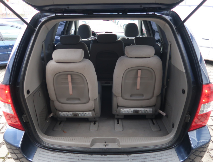 Kia Carnival, 2008