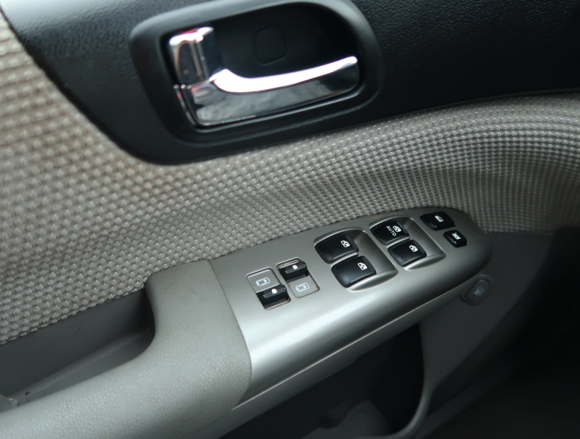 Kia Carnival, 2008