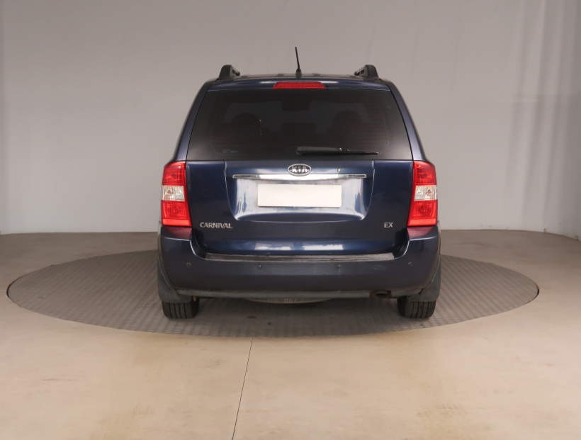 Kia Carnival, 2008