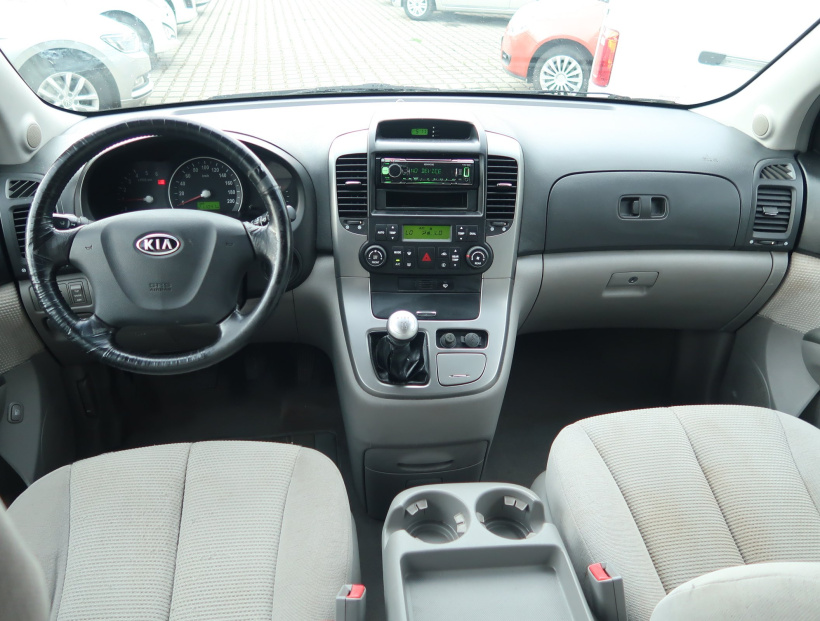 Kia Carnival, 2008