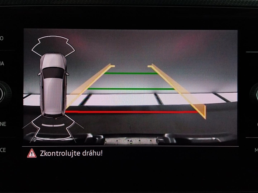 Volkswagen Passat, 2022