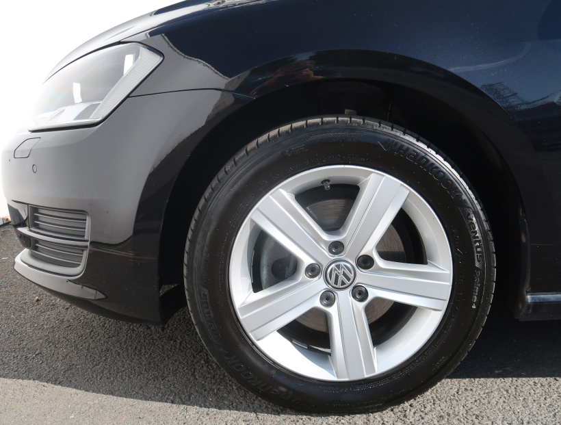 Volkswagen Golf, 2012