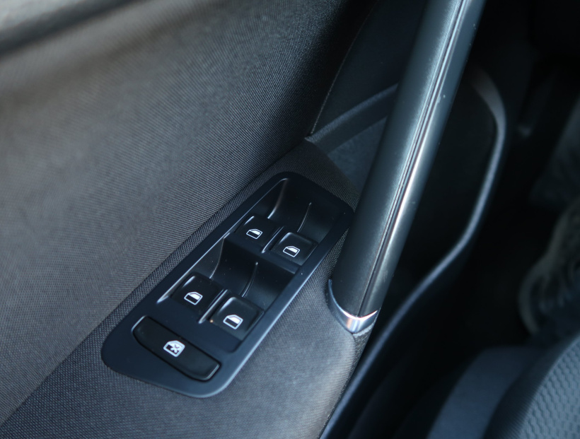Volkswagen Golf, 2012