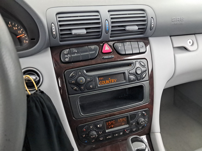 Mercedes-Benz C, 2003