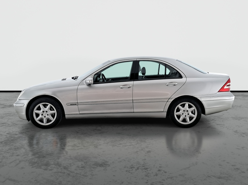 Mercedes-Benz C, 2003