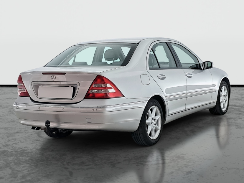 Mercedes-Benz C, 2003