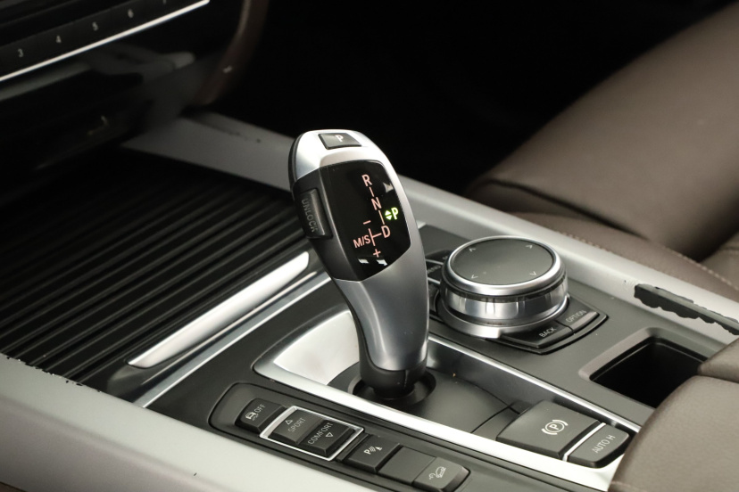 BMW X5, 2016