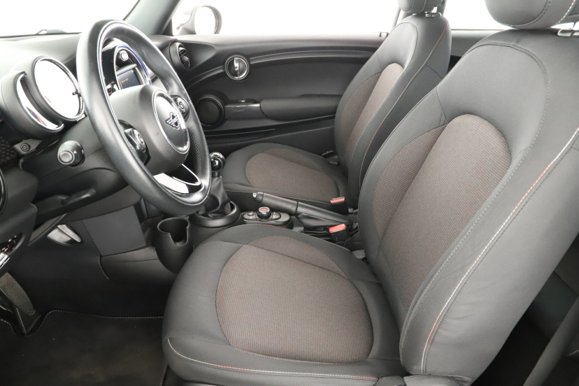 MINI 3-door, 2019