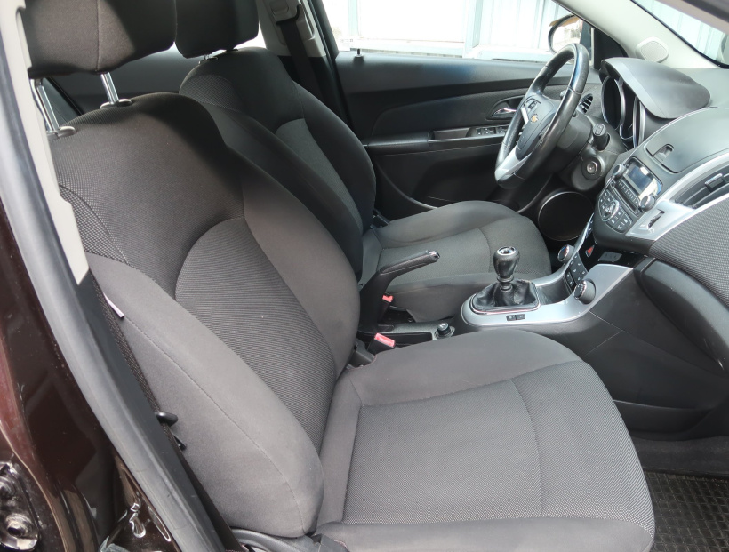 Chevrolet Cruze, 2013