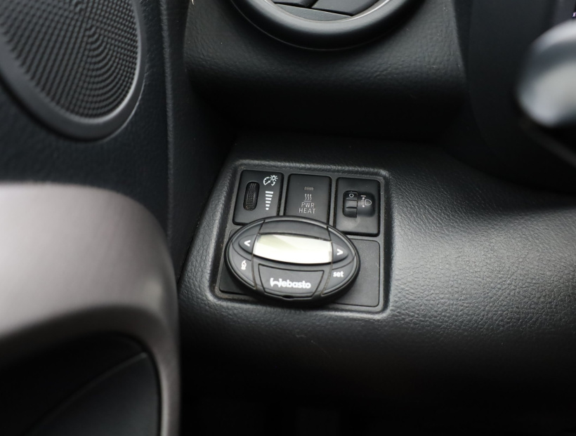 Toyota RAV 4, 2006