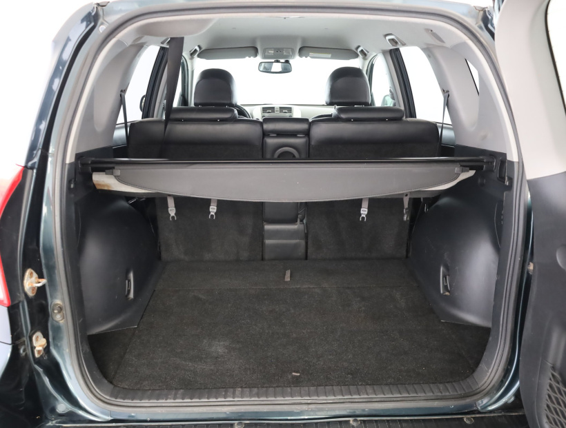 Toyota RAV 4, 2006