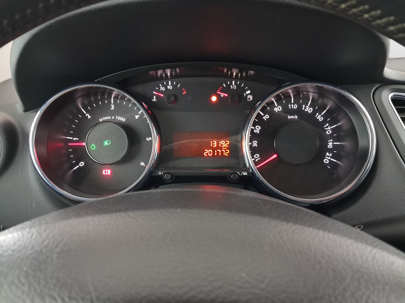 Peugeot 5008, 2011