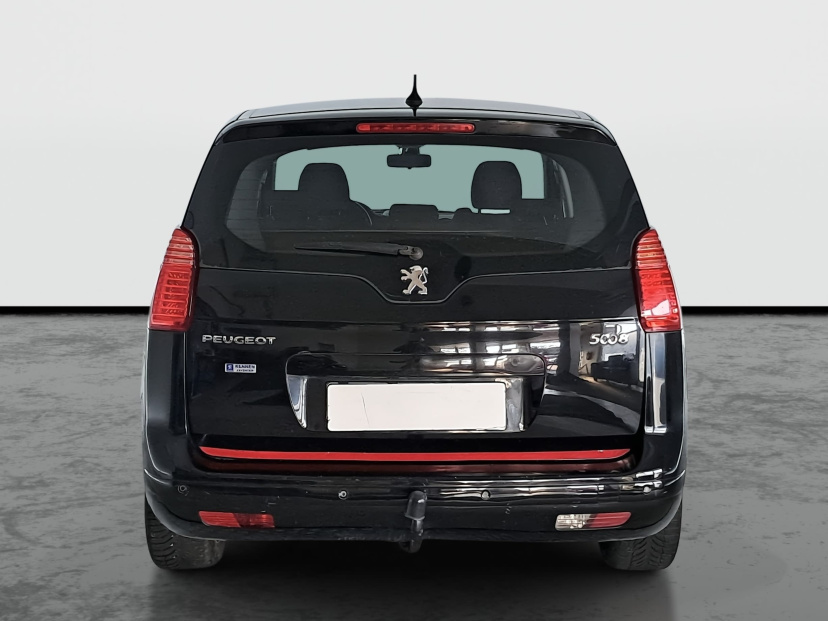 Peugeot 5008, 2011