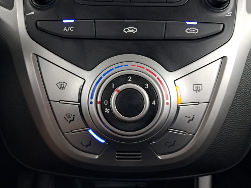 Hyundai ix20, 2013