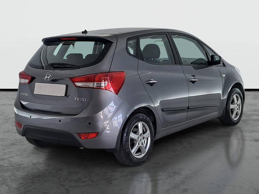 Hyundai ix20, 2013
