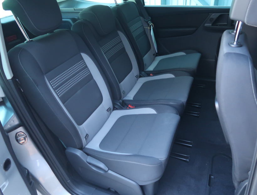 Volkswagen Sharan, 2013