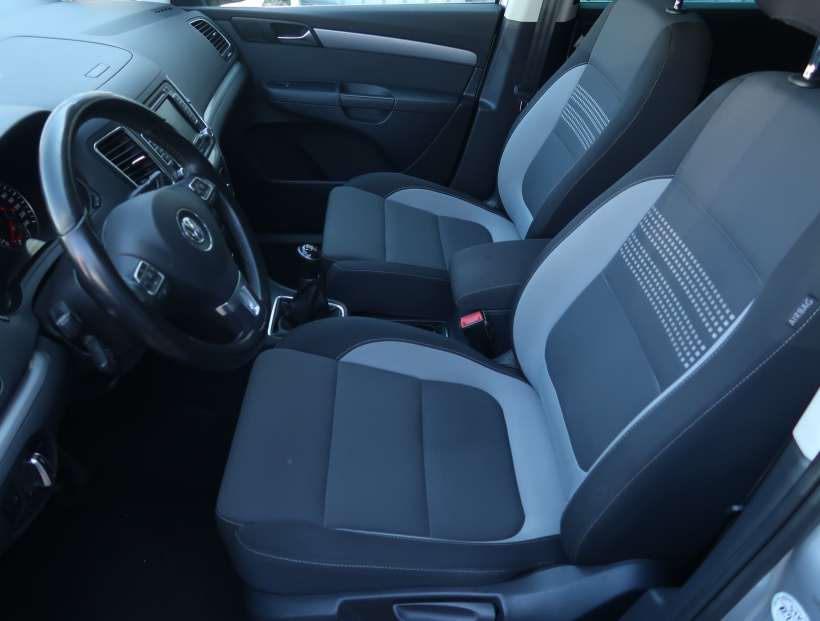 Volkswagen Sharan, 2013