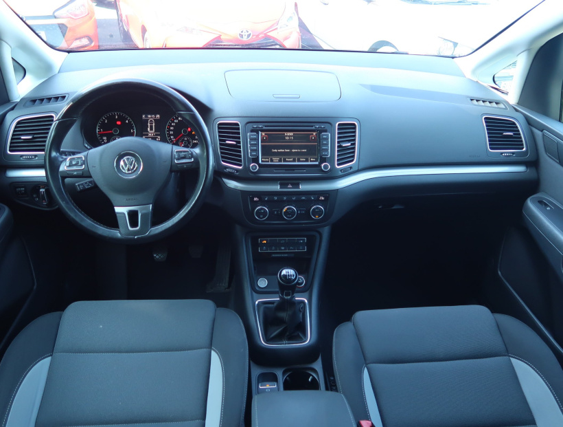 Volkswagen Sharan, 2013