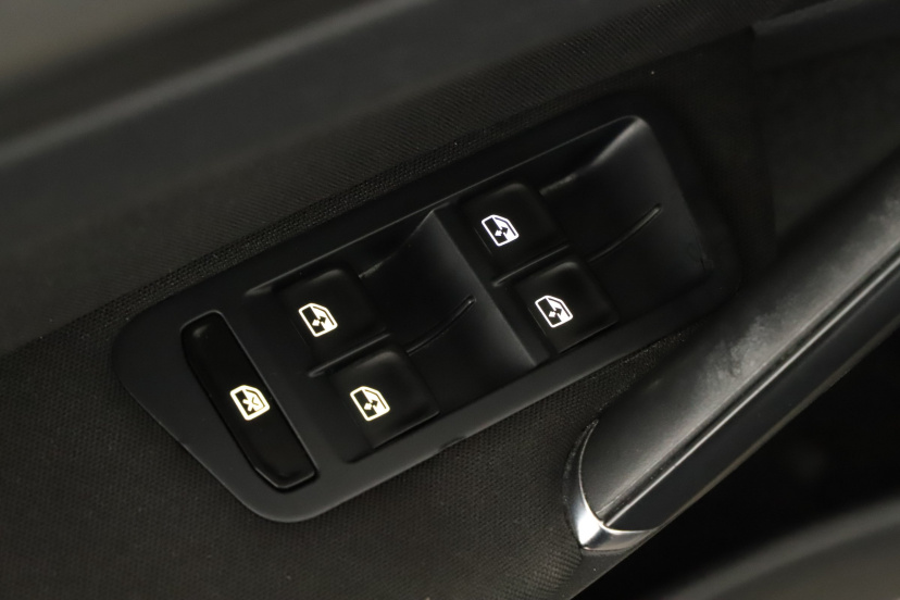 Volkswagen Golf, 2014