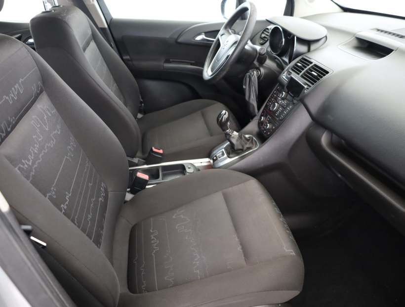 Opel Meriva, 2011