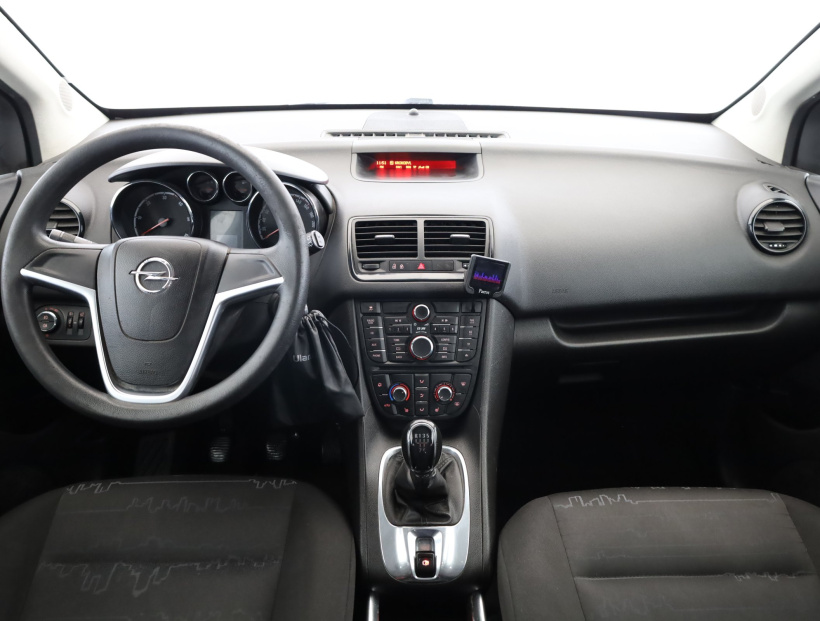 Opel Meriva, 2011