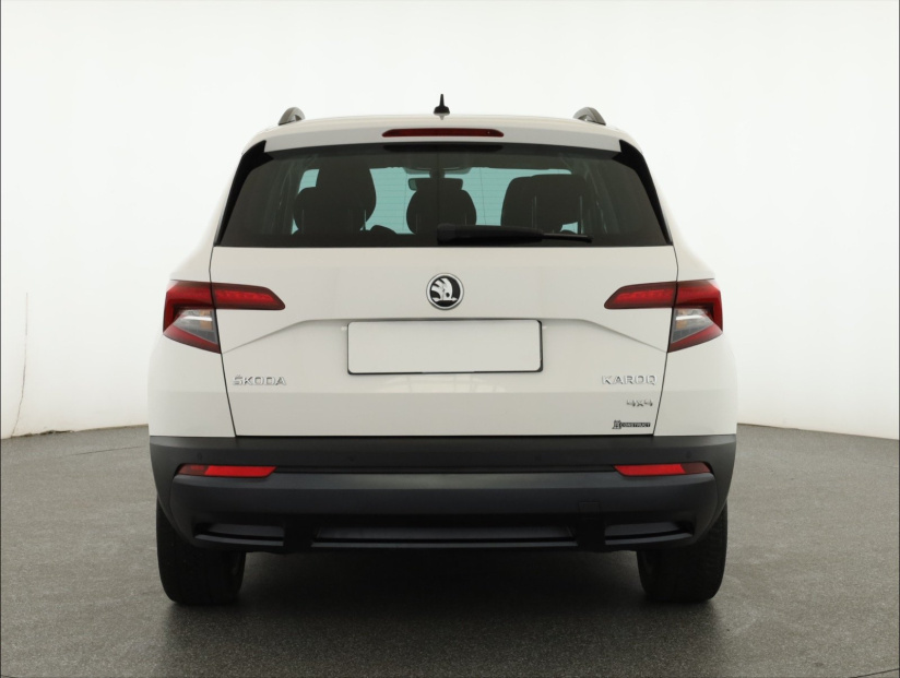 Škoda Karoq, 2018