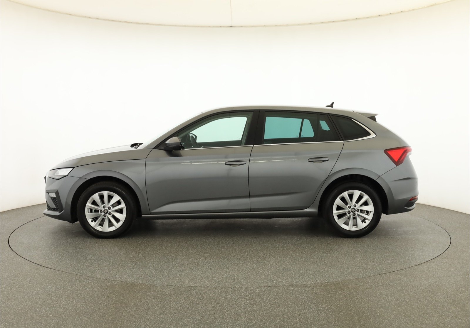 Škoda Scala - 2025