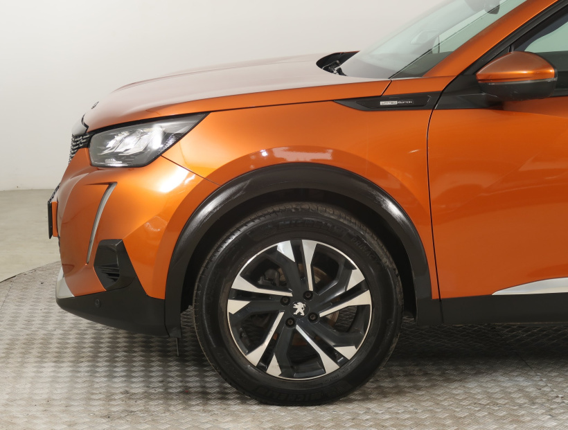 Peugeot 2008, 2020