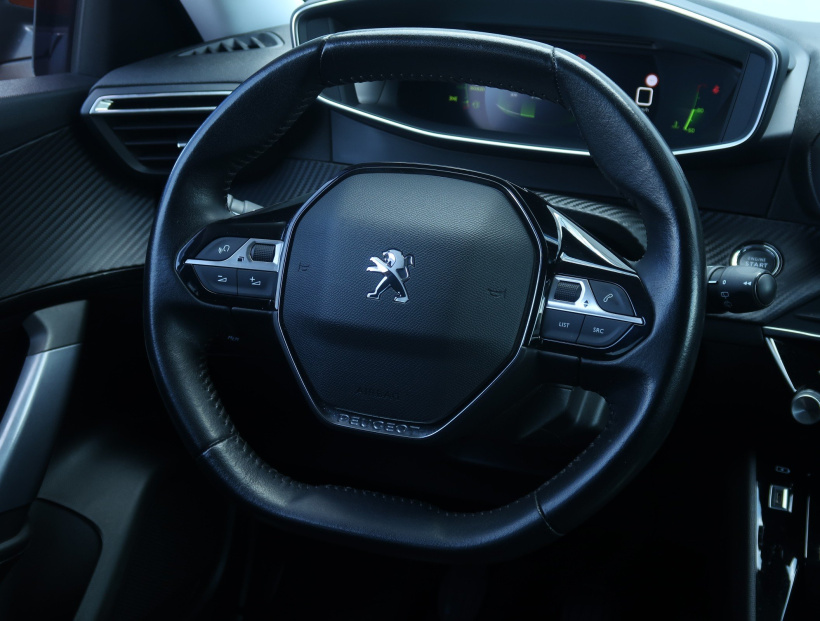 Peugeot 2008, 2020