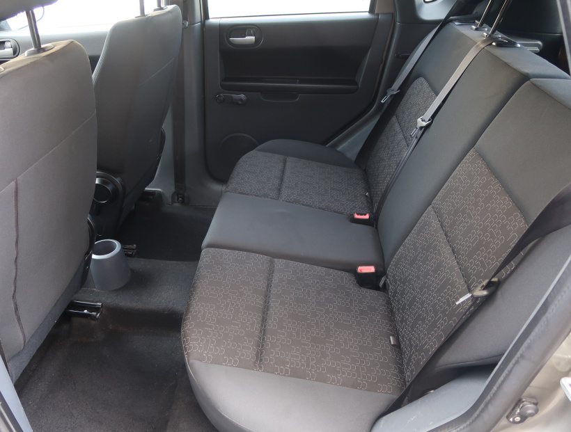 Mitsubishi Colt, 2012