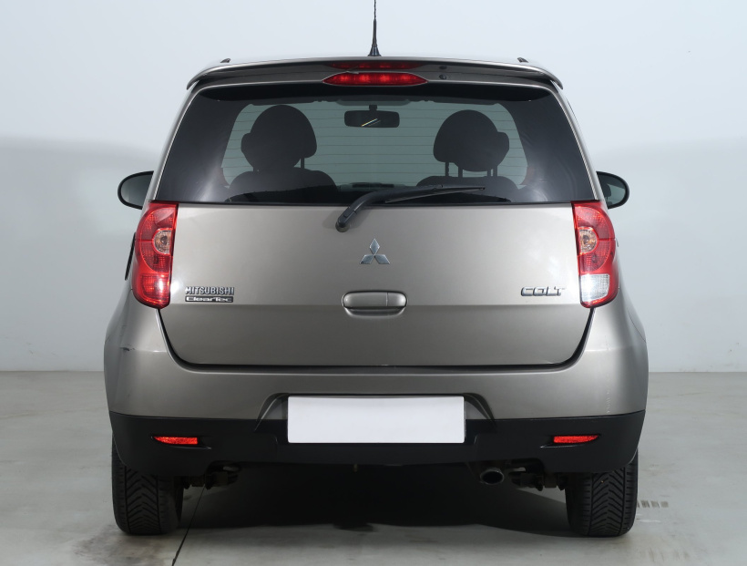 Mitsubishi Colt, 2012