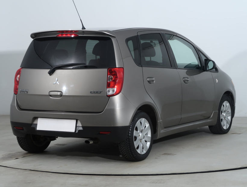 Mitsubishi Colt, 2012