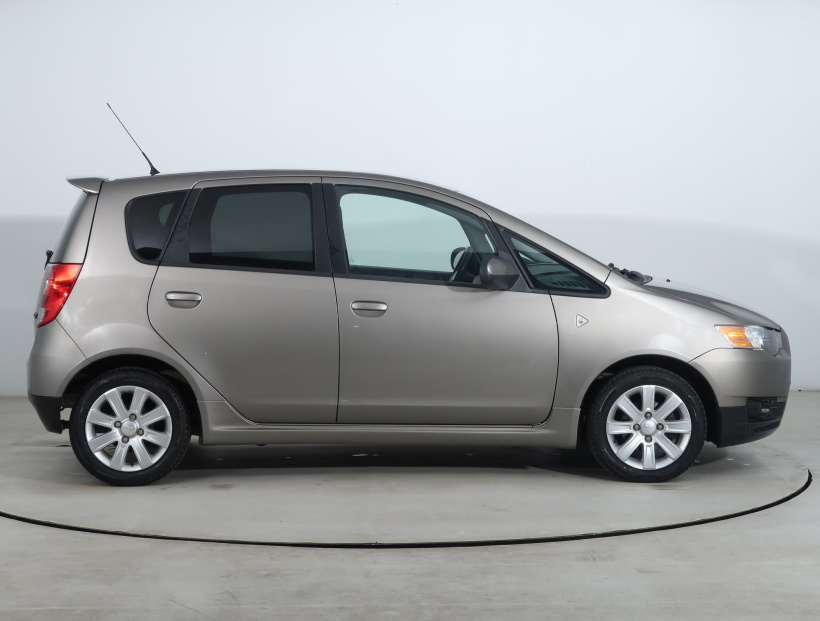 Mitsubishi Colt, 2012