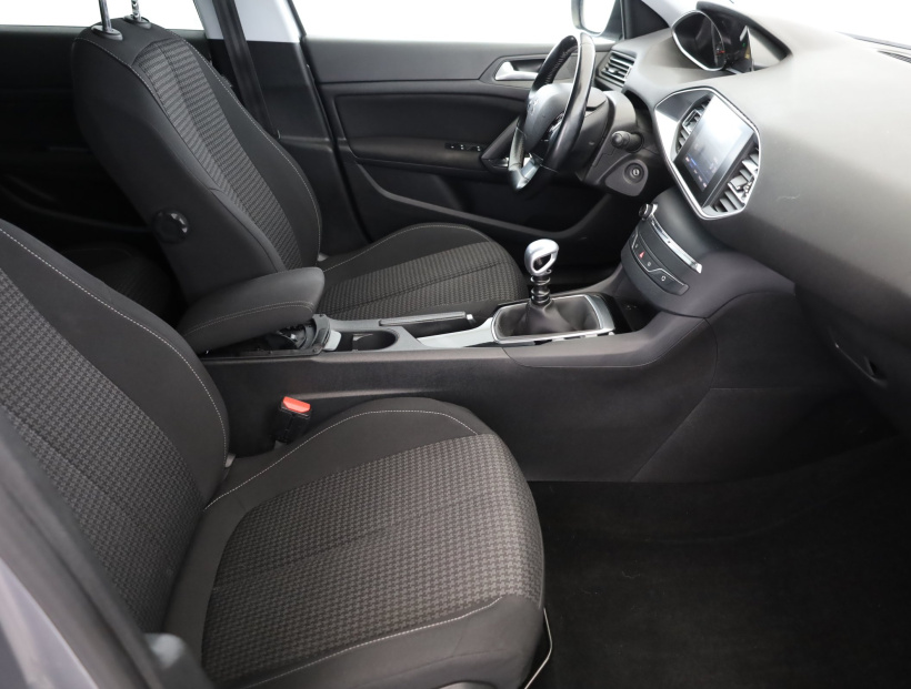 Peugeot 308, 2017