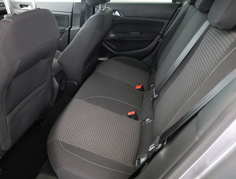 Peugeot 308, 2017