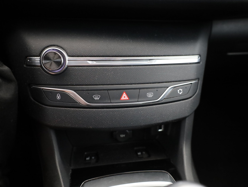 Peugeot 308, 2017