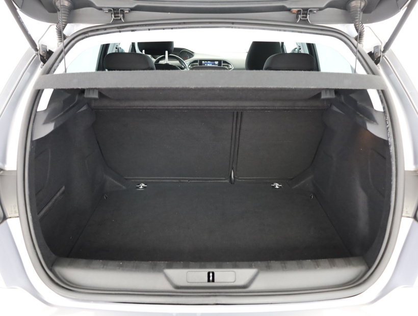 Peugeot 308, 2017