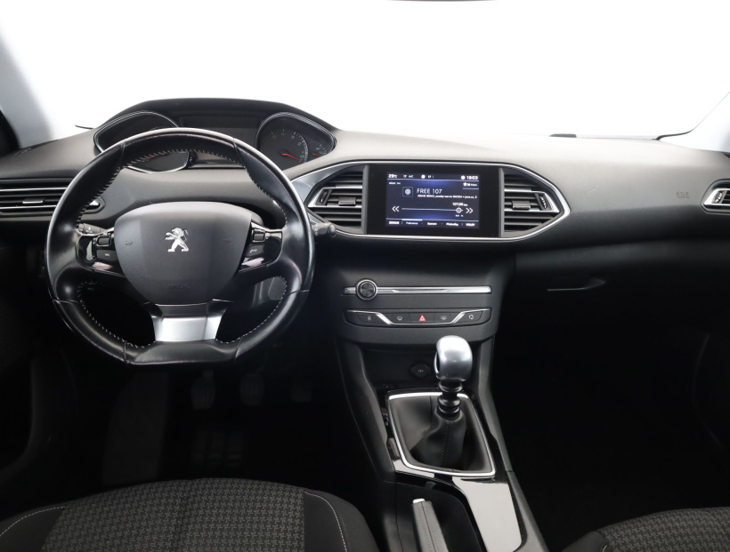 Peugeot 308, 2017