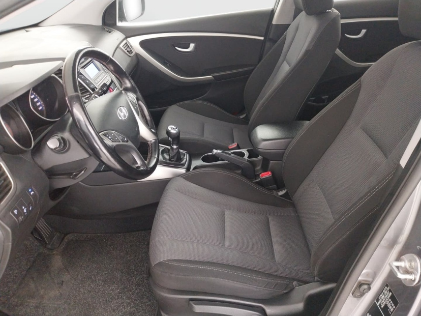 Hyundai i30, 2013