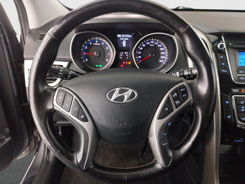 Hyundai i30, 2013