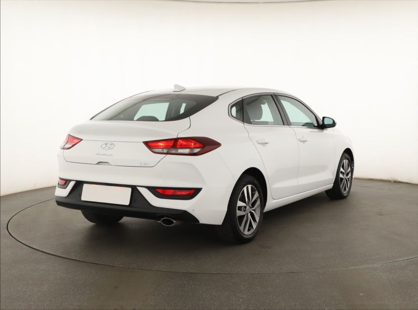 Hyundai i30 Fastback, 2019