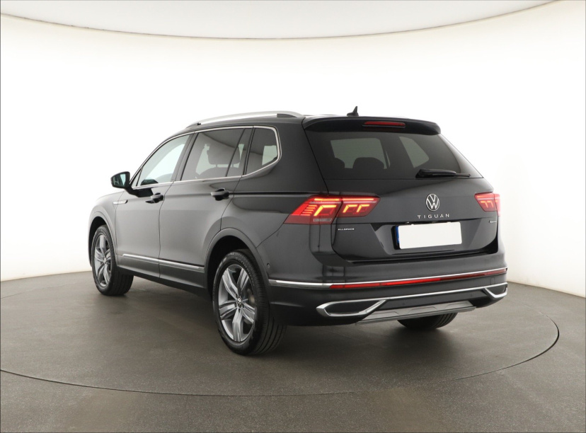 Volkswagen Tiguan Allspace, 2023