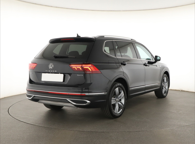 Volkswagen Tiguan Allspace, 2023