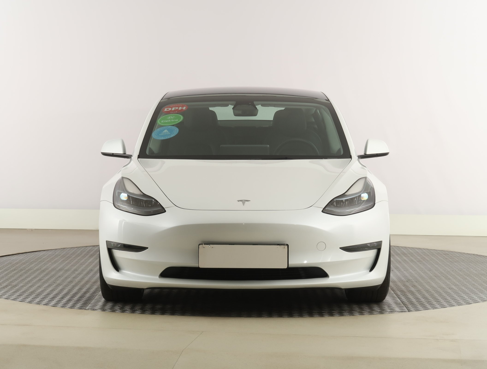 Tesla Model 3 - 2023