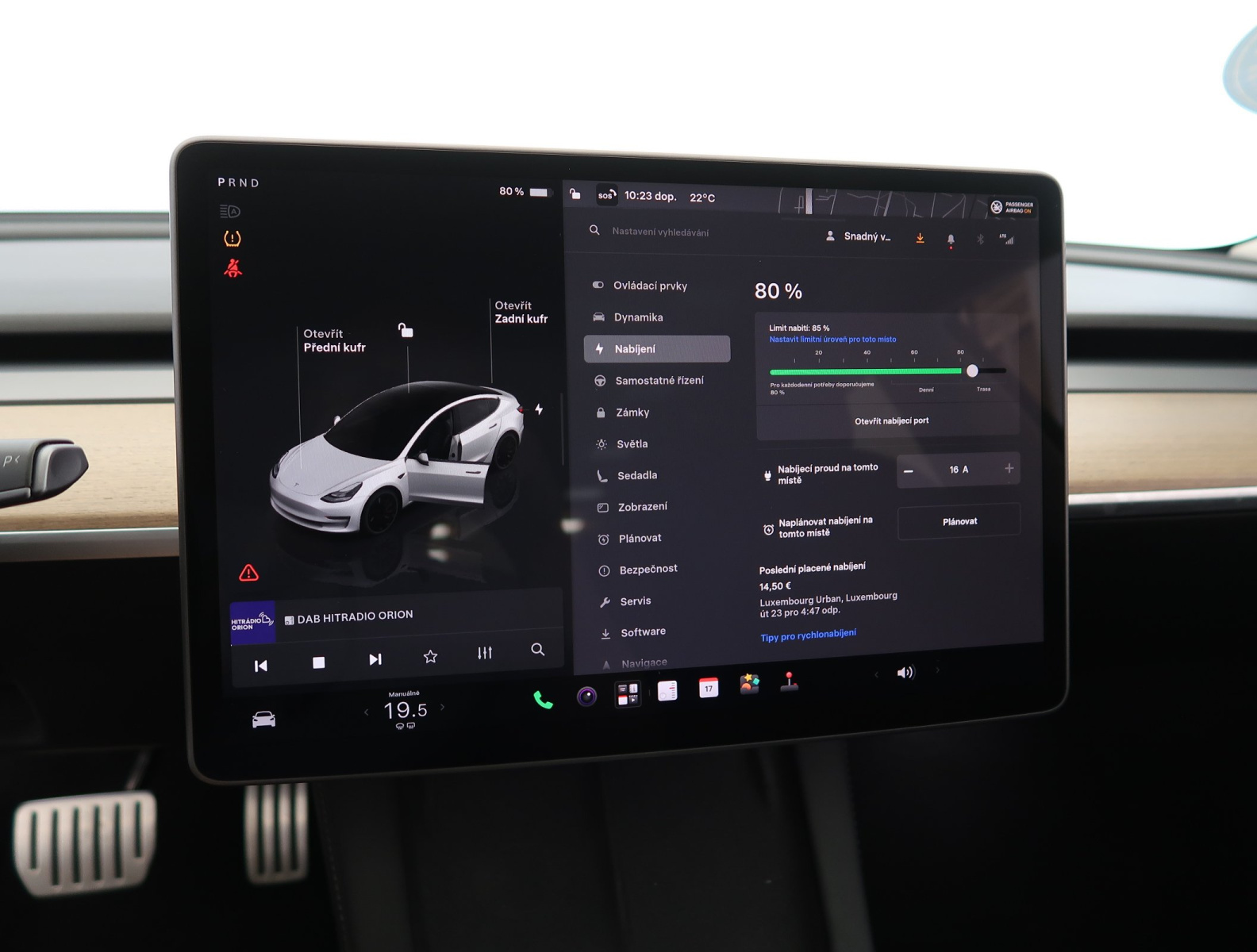 Tesla Model 3 Long Range AWD – fotografie 26