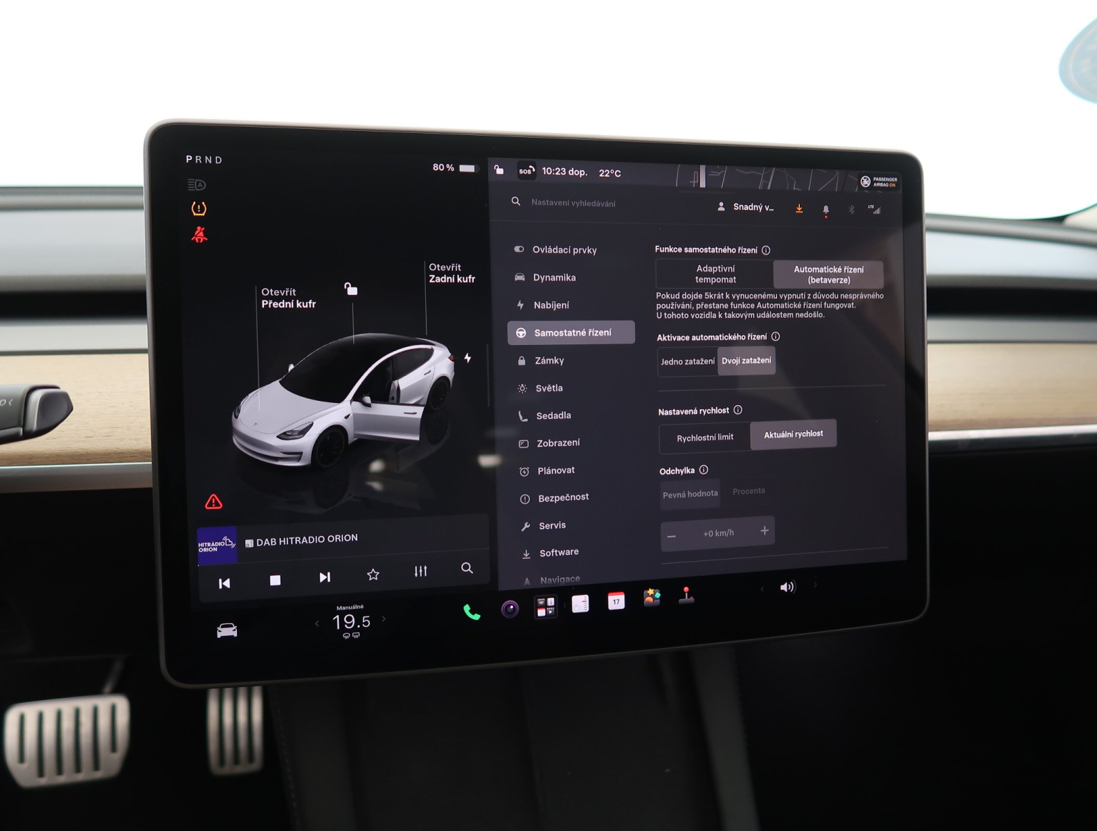 Tesla Model 3 Long Range AWD – fotografie 27