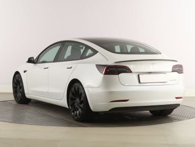 Tesla Model 3 - 2023