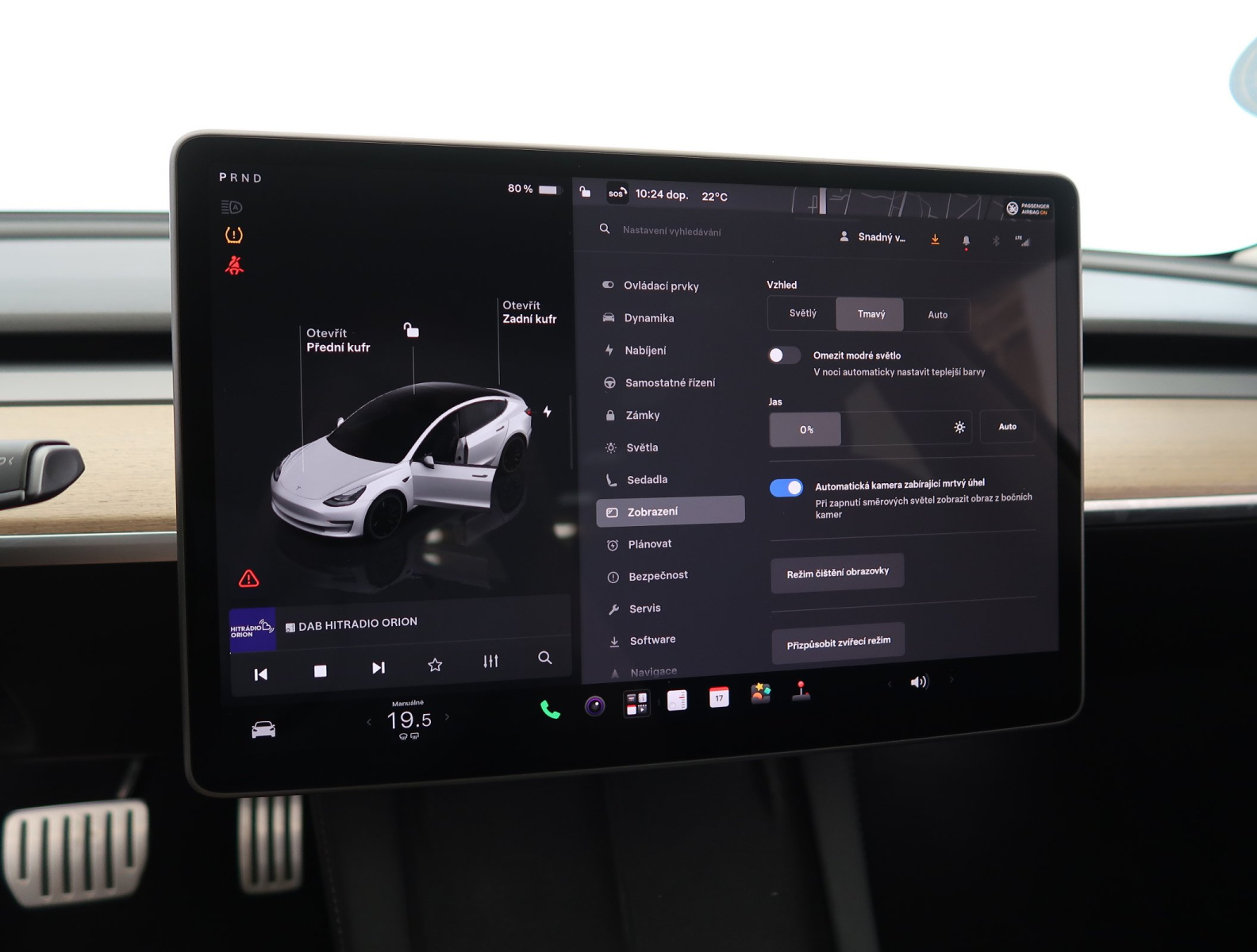 Tesla Model 3 Long Range AWD – fotografie 30