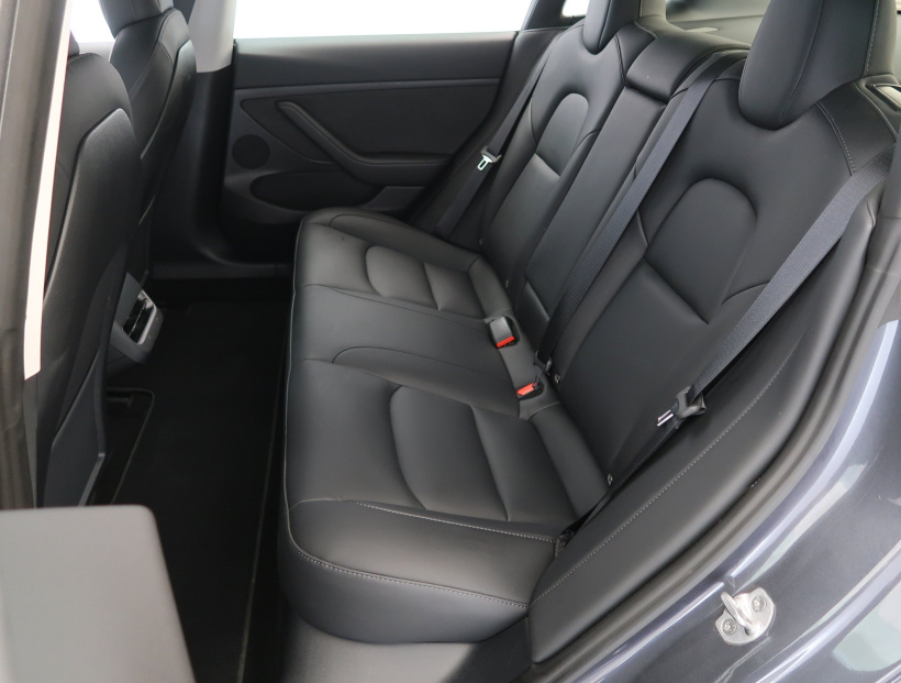 Tesla Model 3, 2023